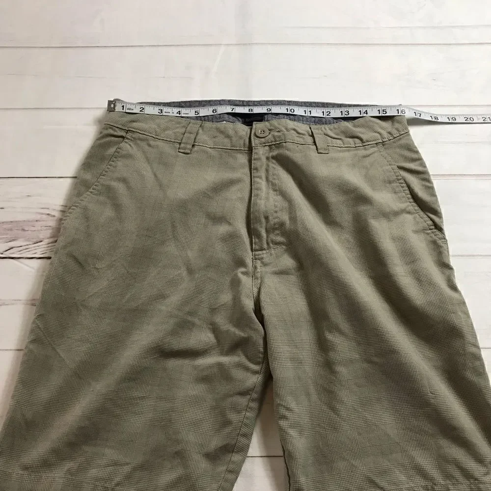 O'Neill Men's Tan Shorts Size 32